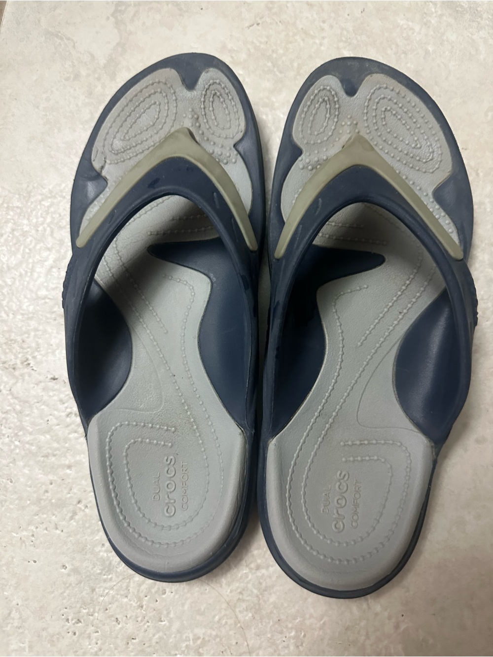 Crocs Dual Comfort Flip Flops Sandal M6 W8 Cushion Slip On